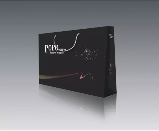 覆膜后的手提袋展示.png 覆膜后的手提袋展示.png