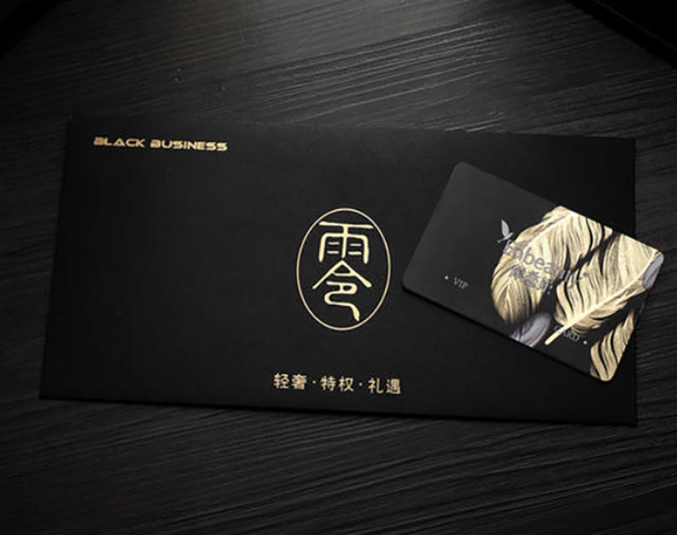 看看广州包装厂是如何提高礼品包装盒的烫金工艺 (2).jpg 看看广州包装厂是如何提高礼品包装盒的烫金工艺 (2).jpg