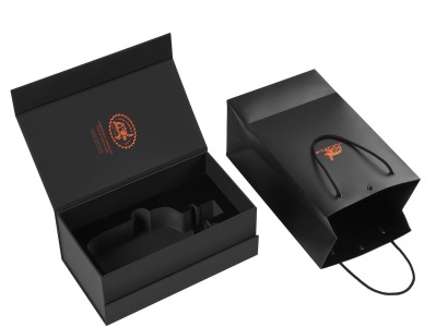 制作满底黑色礼品盒需要注意什么呢?.jpg 制作满底黑色礼品盒需要注意什么呢?.jpg