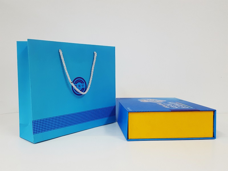 广州手提袋定制的常见规格尺寸 广州手提袋定制的常见规格尺寸