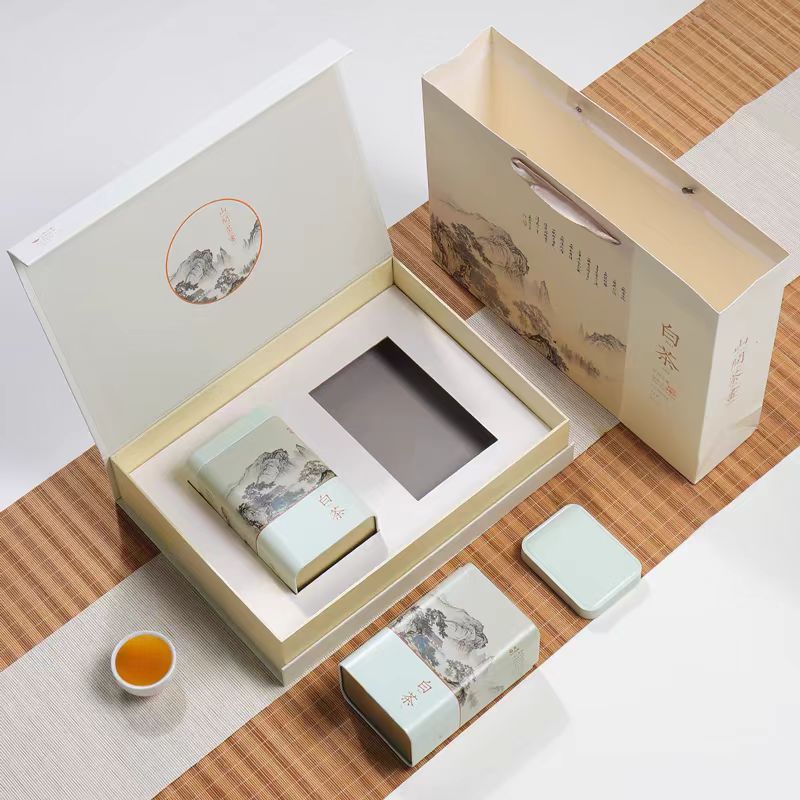 广州茶叶盒包装厂—优雅包装之茶叶与中国画的邂逅(二) 广州茶叶盒包装厂—优雅包装之茶叶与中国画的邂逅(二)