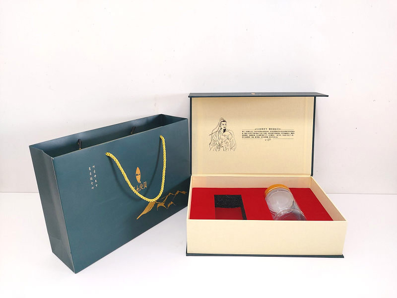 广州茶叶包装厂-礼盒内托植绒和不植绒的比较(二) 广州茶叶包装厂-礼盒内托植绒和不植绒的比较(二)